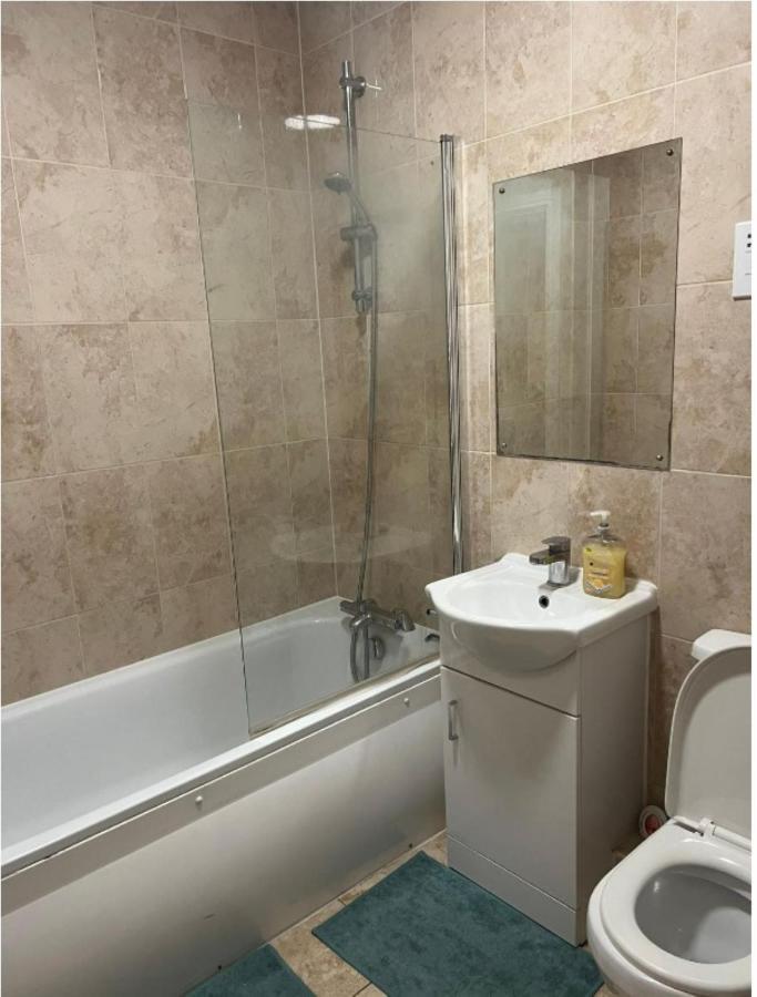 Modern And Stylish 1Bed Flat Apartment Barking  Exterior photo